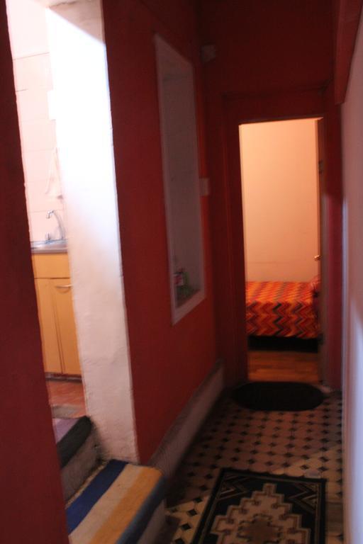 Hostal Barrio Brasil Santiago Ngoại thất bức ảnh